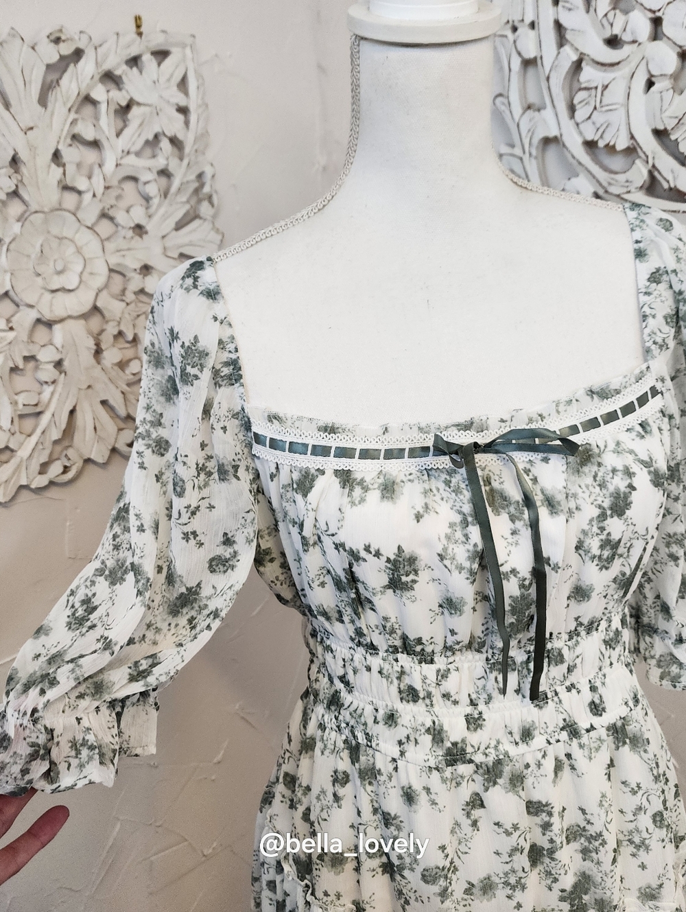 Trixxi White Mini Dress with Sage Floral Print Spring Summer Flowy Lightweight - Picture 4 of 8